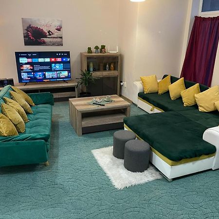 Velky Apartman Bratislava Extérieur photo