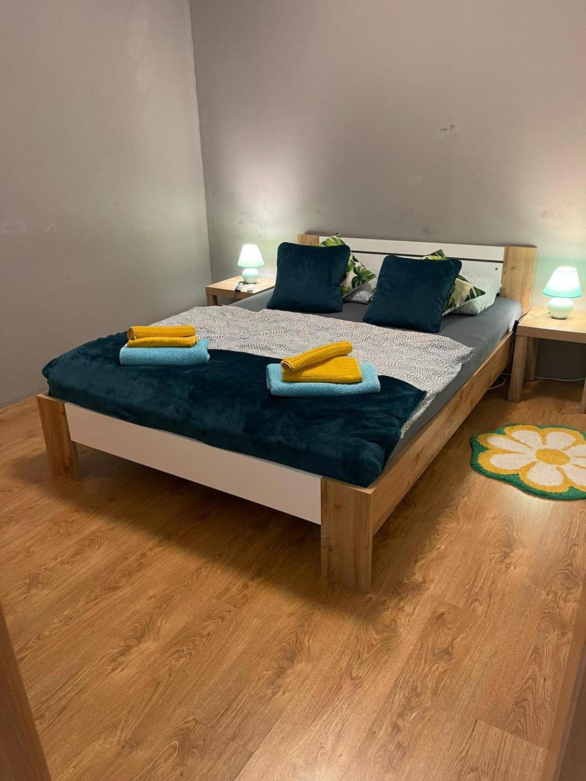 Velky Apartman Bratislava Extérieur photo