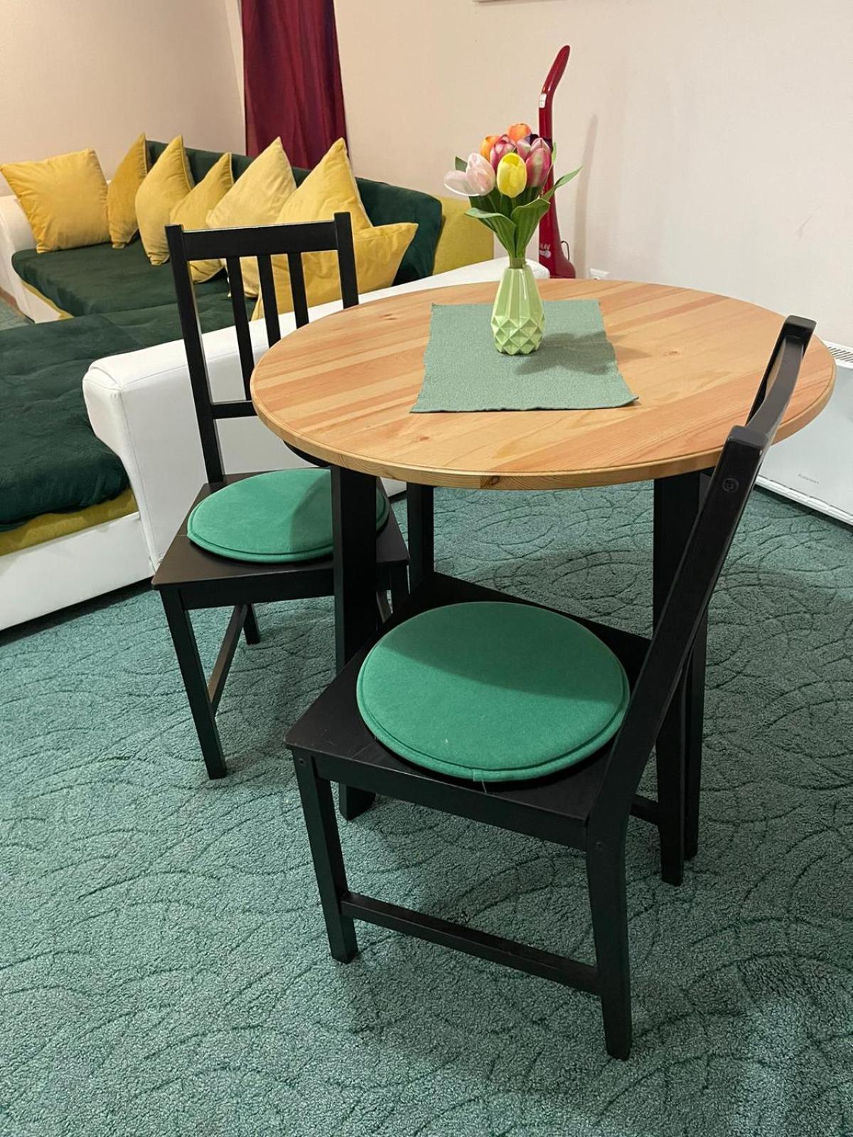 Velky Apartman Bratislava Extérieur photo